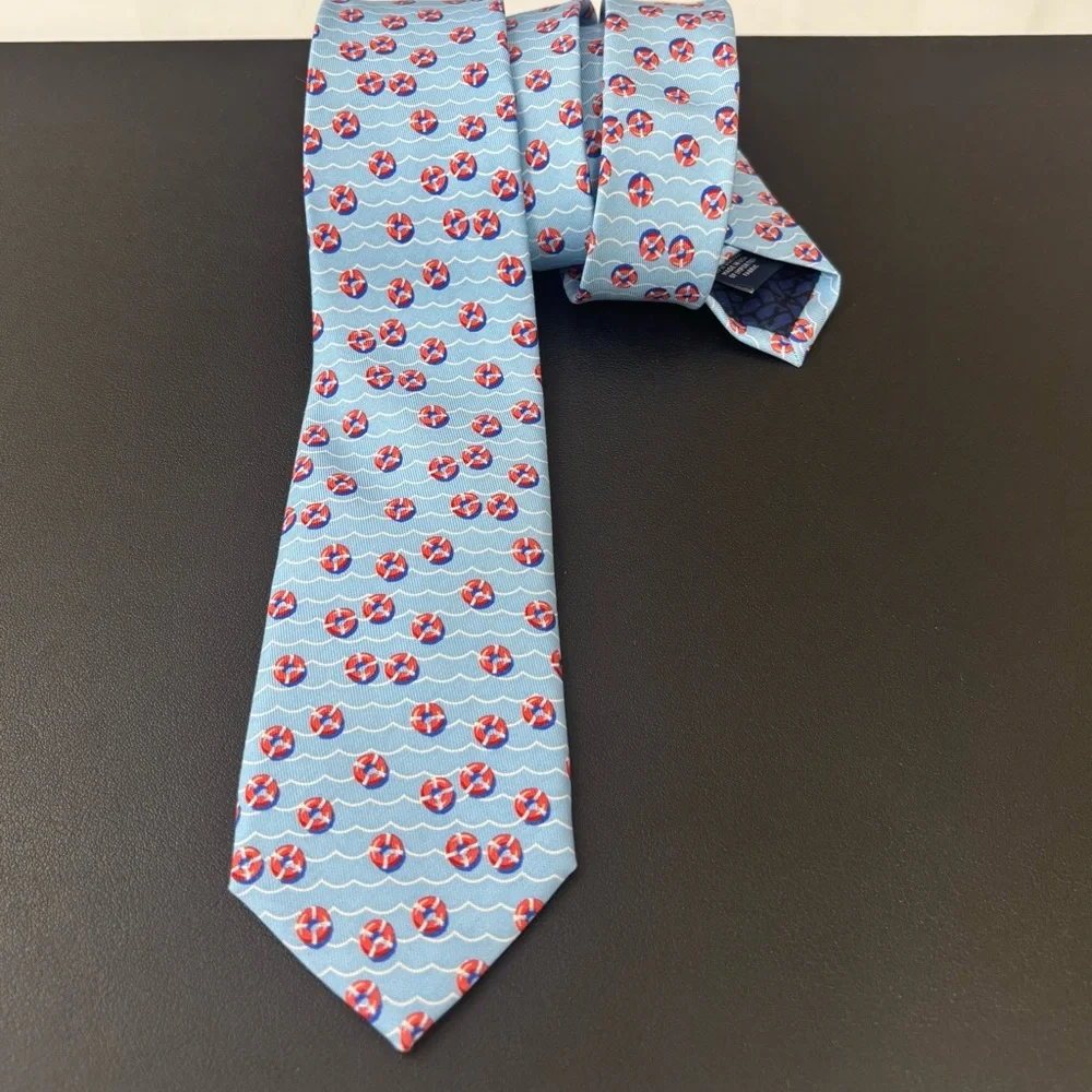 Vineyard Vines Boys Light Blue / Red Lifesavers 100% Silk Tie, 2 5/8